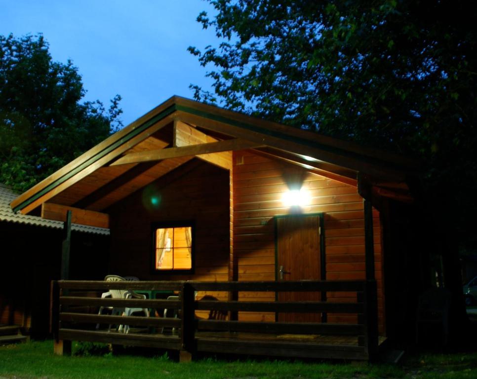 Bungalows Conca De Ter Vilallonga de Ter Oda fotoğraf