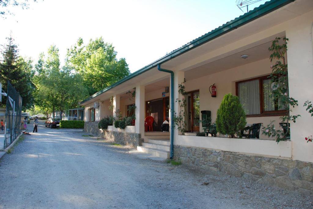 Bungalows Conca De Ter Vilallonga de Ter Dış mekan fotoğraf