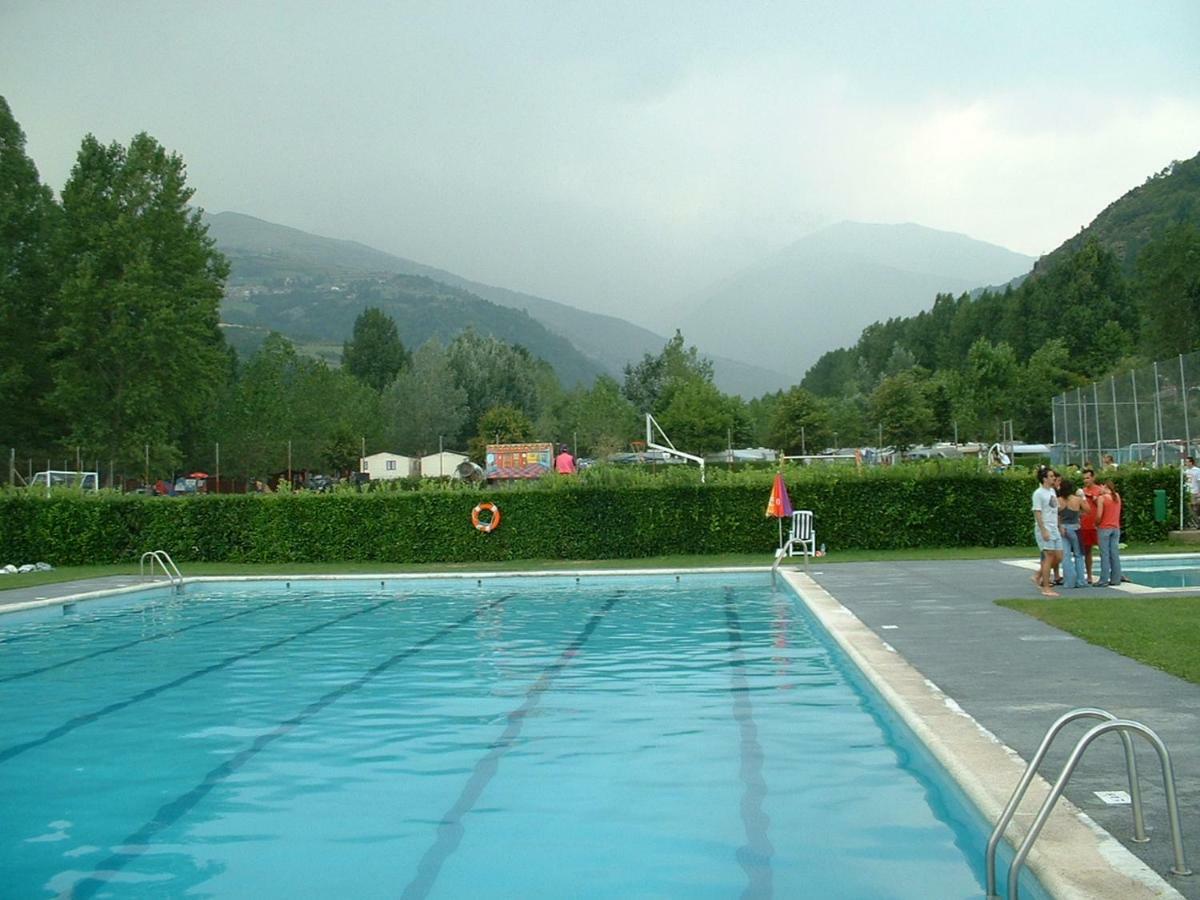 Bungalows Conca De Ter Vilallonga de Ter Dış mekan fotoğraf