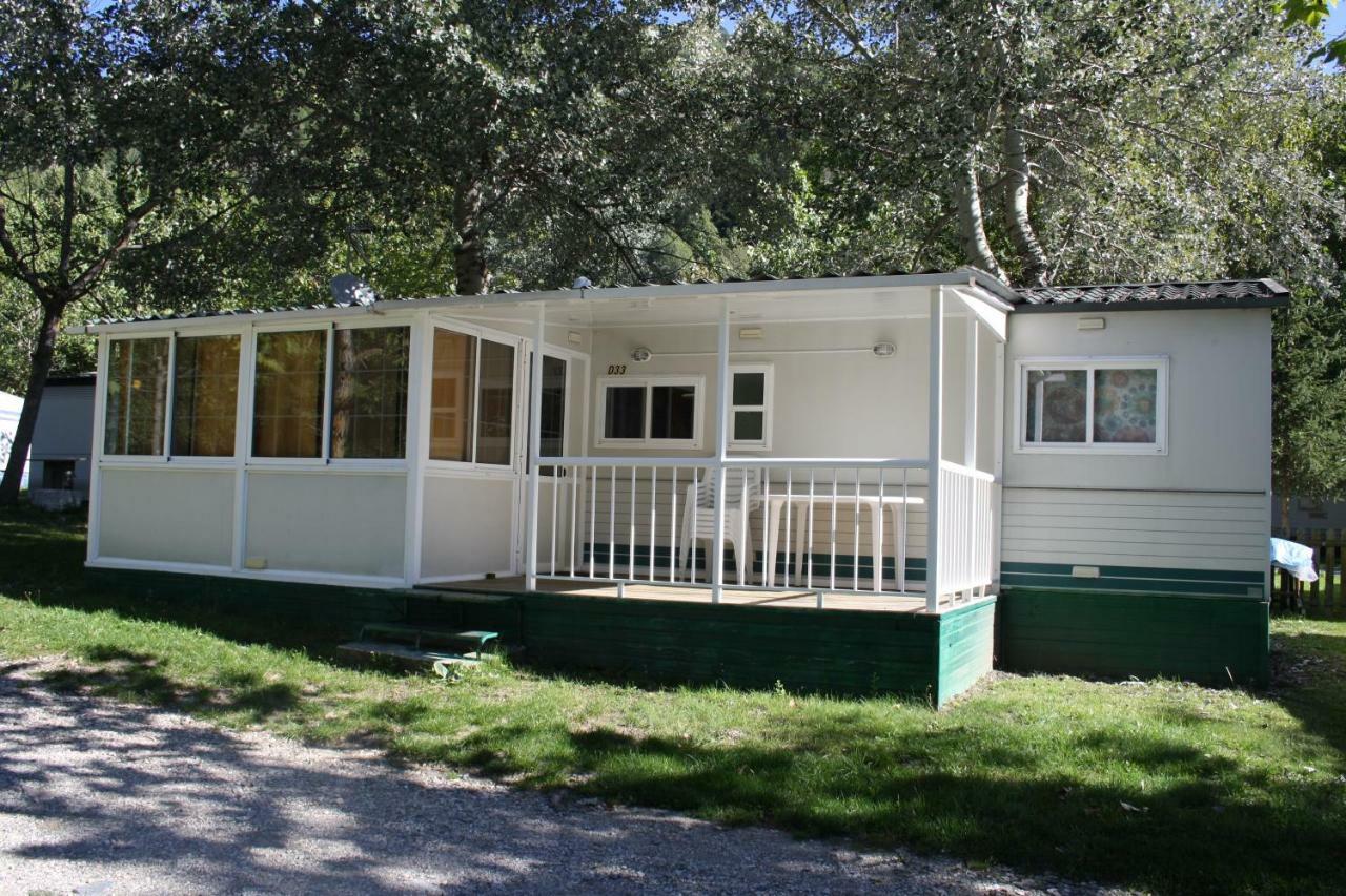 Bungalows Conca De Ter Vilallonga de Ter Dış mekan fotoğraf