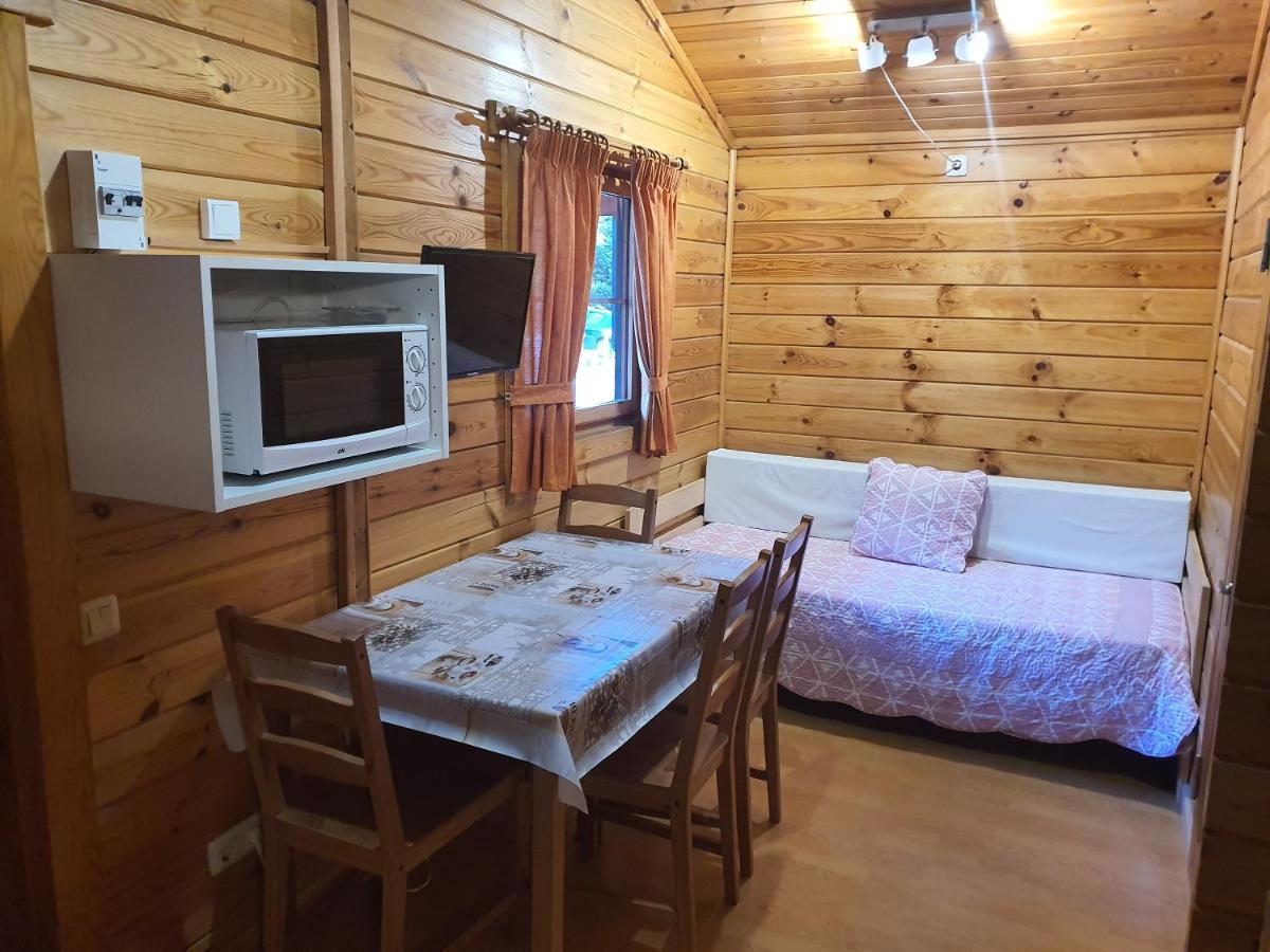 Bungalows Conca De Ter Vilallonga de Ter Dış mekan fotoğraf